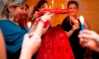 Kına Gecesi Hazırlıkları Nasıl Olmalı? Kına Gecesi Hazırlıkları Nasıl Olmalı?