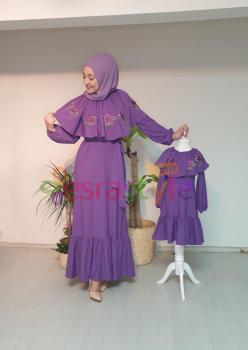 Anne Çocuk Yaka ve Çiçek Detaylı Elbise 002